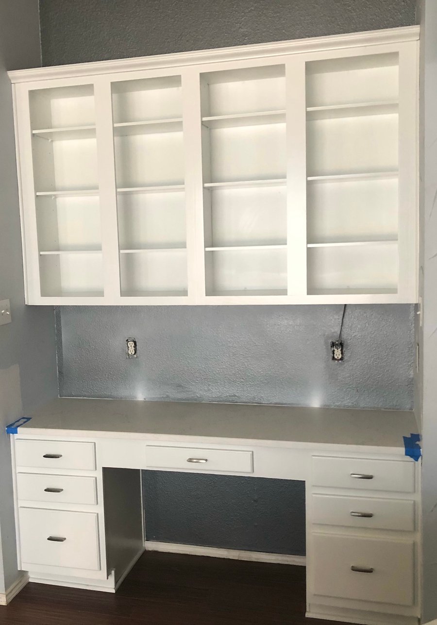 White painted built-in desk and shelving